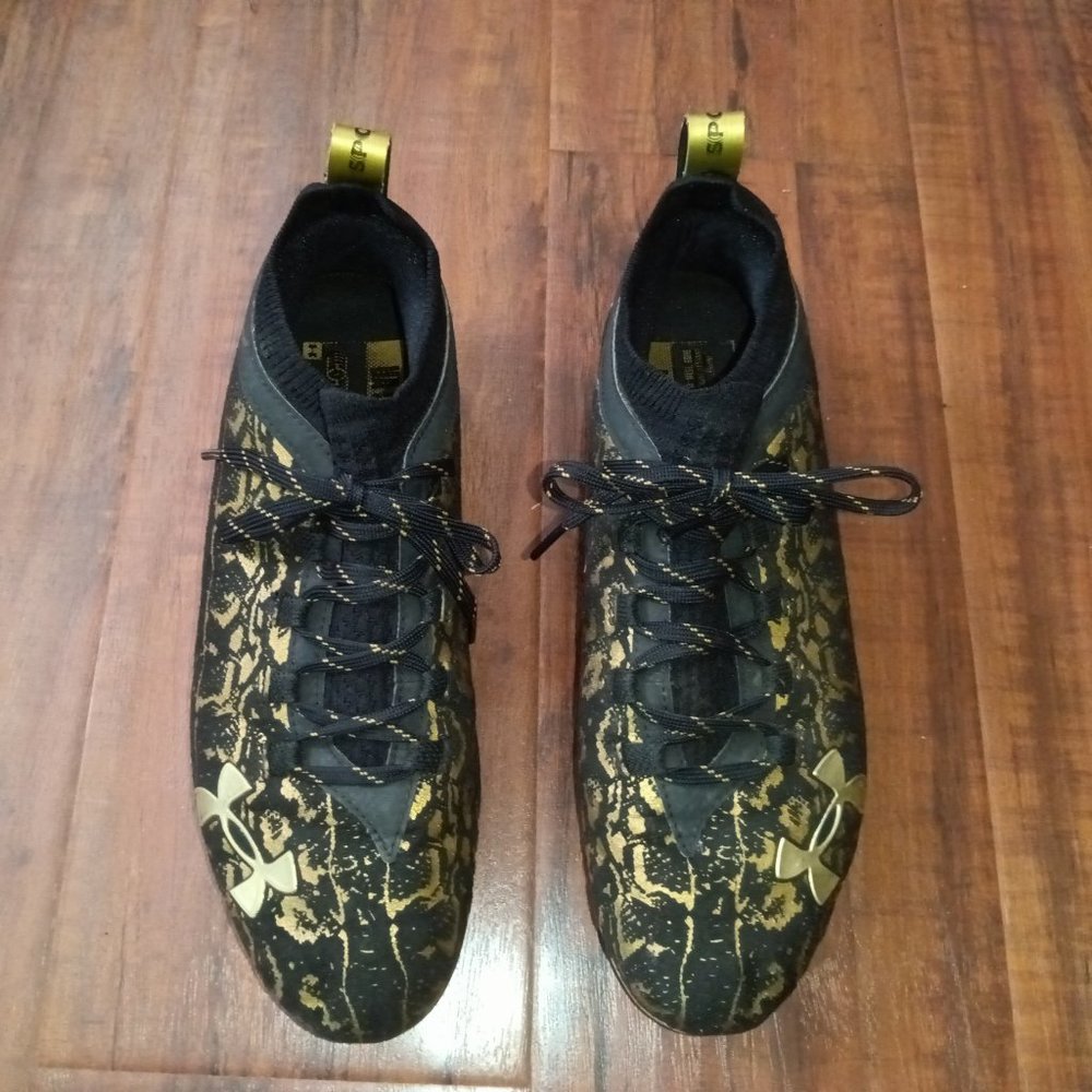Under Armour Spotlight Cleats size 9.5